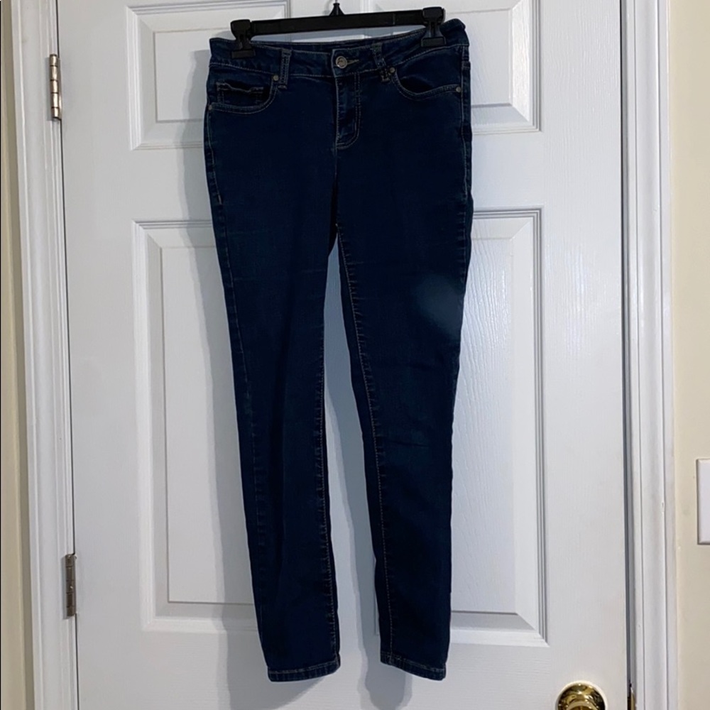 Earl dark blue jeans